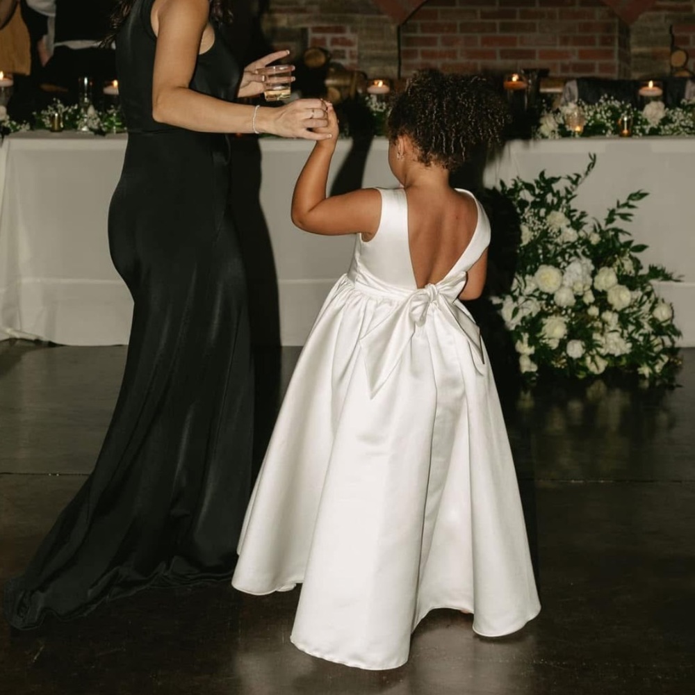 Lovely White Girls' Formal Dress with Cape - Picture 2 of 7